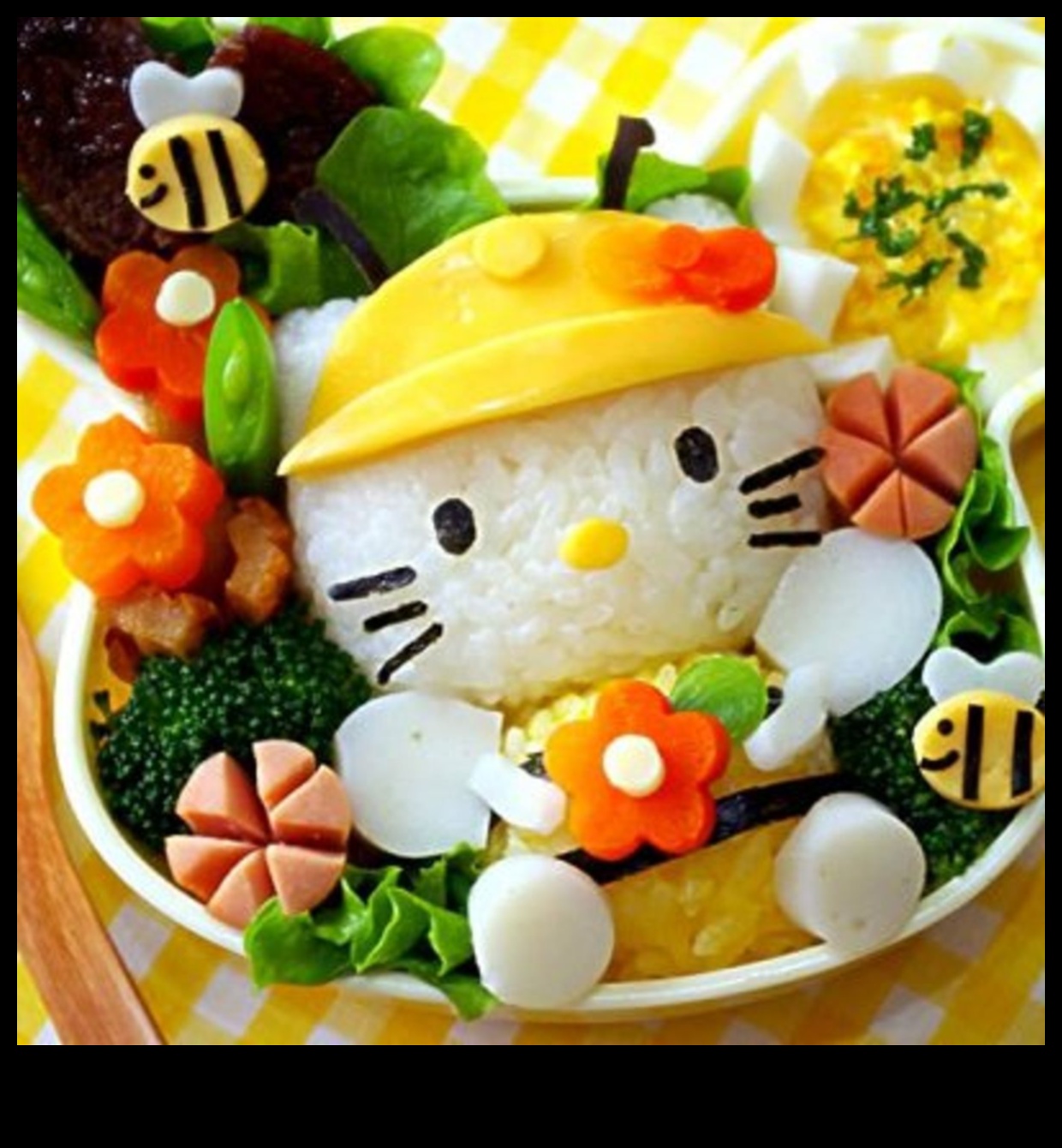Bento Beauties: Craft Perfect Japanese Lunchbox Creations at Home