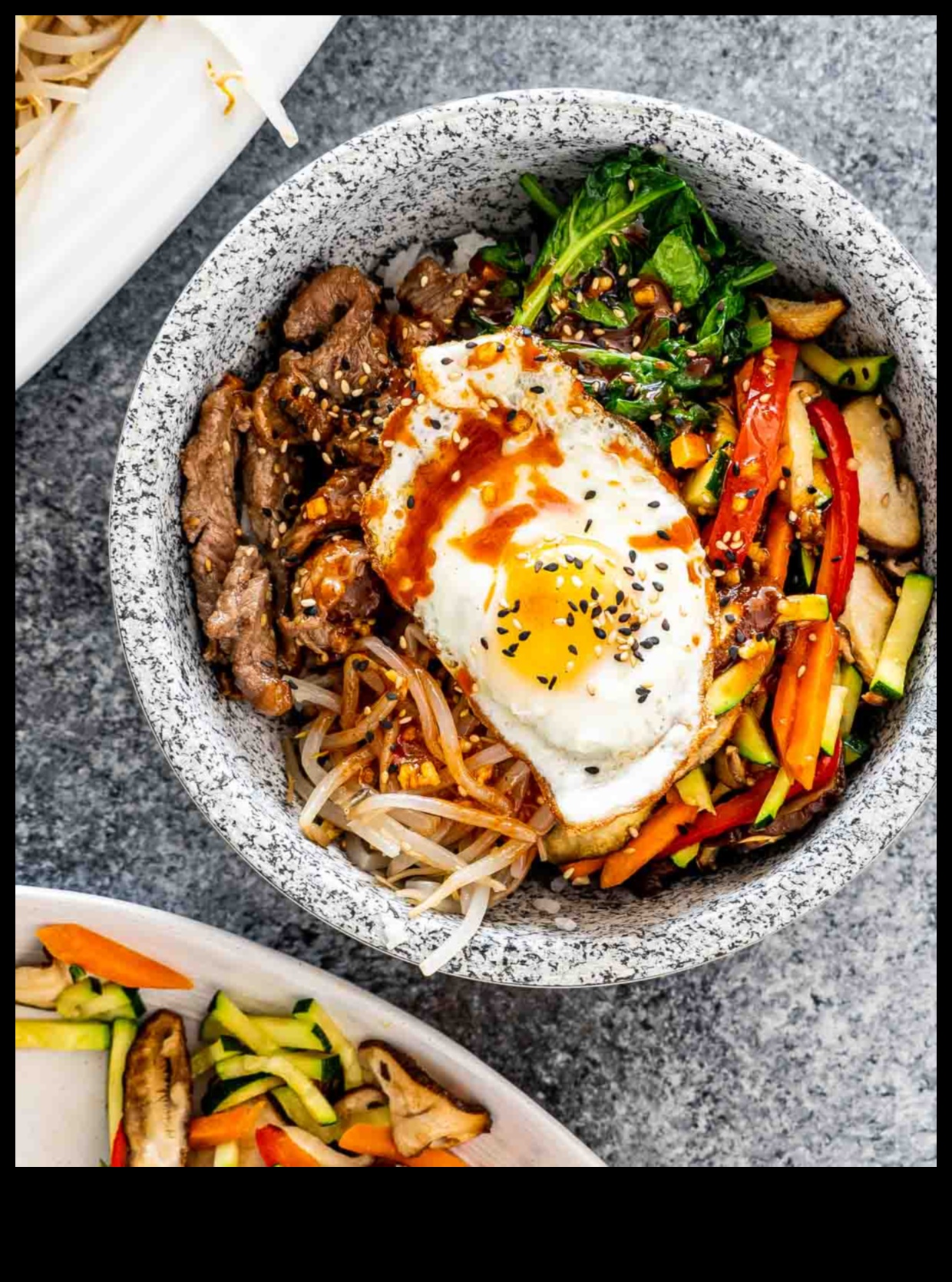 Bibimbap Bliss A Guide to Korean Rice Bowl Creations 3 Bibimbap Bliss: Ανακαλύψτε τη μαεστρία των κορεατικών δημιουργιών με μπολ ρυζιού