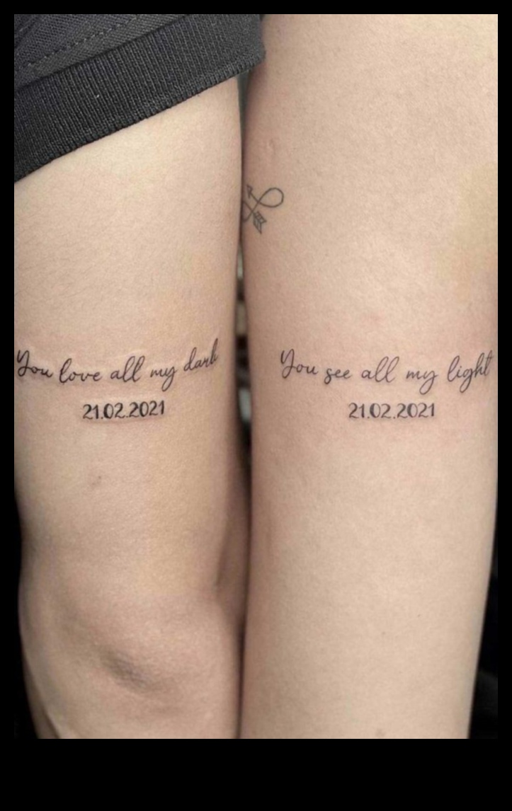 Whispers of Love: Ζευγάρι Τατουάζ που μιλούν με γλώσσα αφοσίωσης