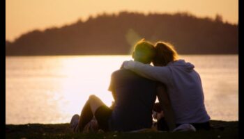 Καλλιεργήστε την αγάπη: Προσεγμένες προσεγγίσεις για την καλλιέργεια της σχέσης σας